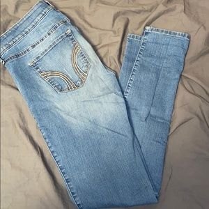 Hollister ripped skinny jeans